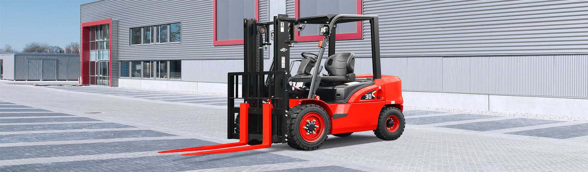 Forklift hire Hammersmith unloading pallets from a commercial truck